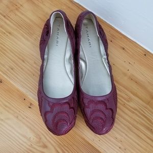 NEW Tahari flats- size 8 burgundy/red
